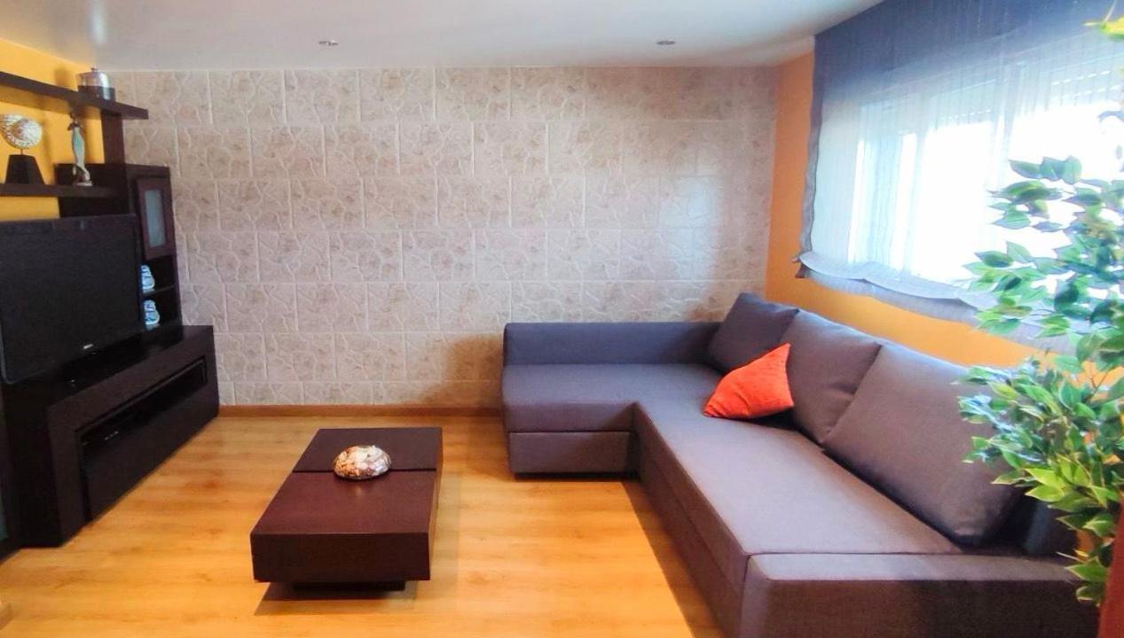Acogedor Atico Cerca Del Mar By Bebalmy Apartment O Grove Exterior foto